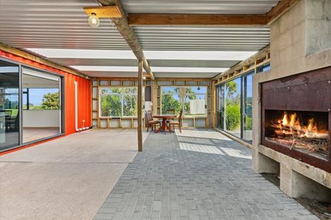 Photo of property in 564a Pukehina Parade, Pukehina, Te Puke, 3189