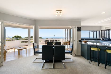 Photo of property in 431 Onemana Drive, Onemana, Whangamata, 3691