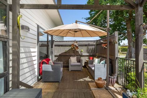 Photo of property in 7 Oak Crescent, Ashhurst, 4810