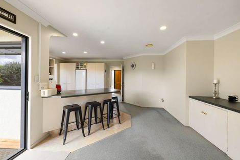 Photo of property in 58 Spinnaker Drive, Flagstaff, Hamilton, 3210