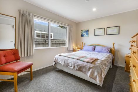 Photo of property in 2a James Street, Plimmerton, Porirua, 5026