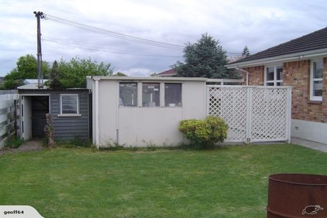 Photo of property in 2 Holden Place, Manukau, Auckland, 2025
