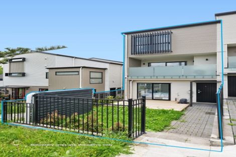 Photo of property in 5/237 Swanson Road, Henderson, Auckland, 0610