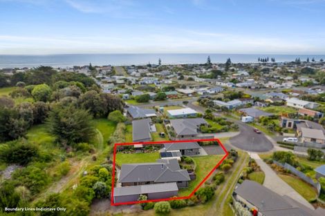 Photo of property in 7 Byron Brown Place, Otaki Beach, Otaki, 5512