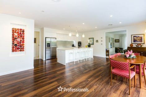 Photo of property in 5 Bateson Way, Heretaunga, Upper Hutt, 5018