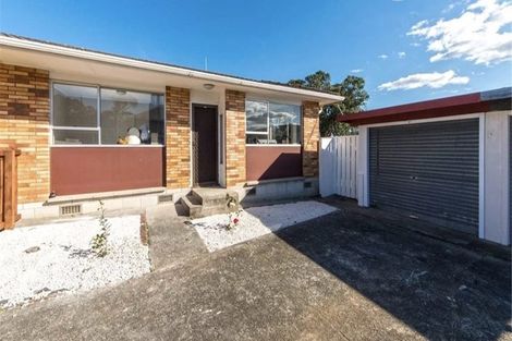 Photo of property in 3/152 Lincoln Road, Henderson, Auckland, 0610