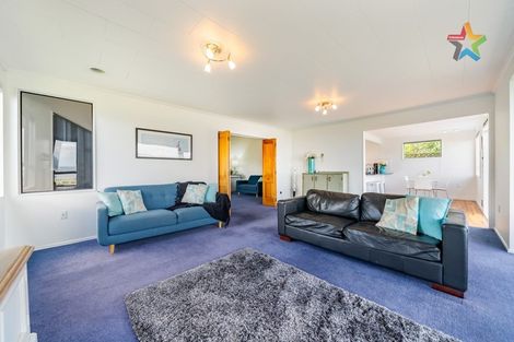 Photo of property in 15 City View Grove, Harbour View, Lower Hutt, 5010