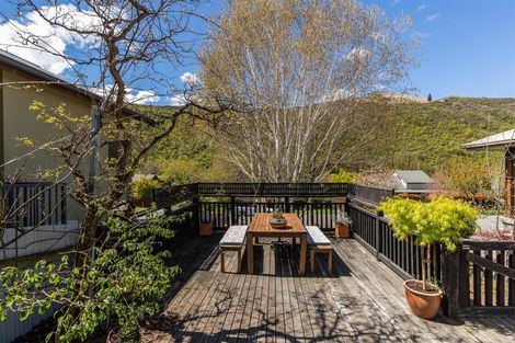 Photo of property in 80 Devon Street, Arrowtown, 9302