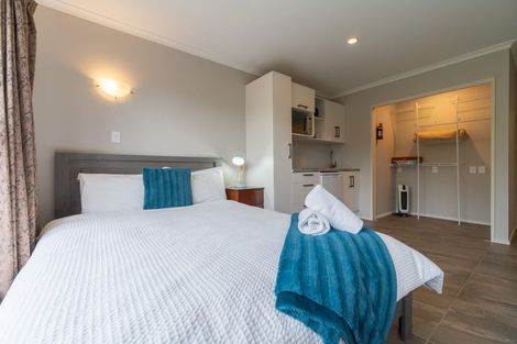 Photo of property in 13 Worsley Street, Te Anau, 9600