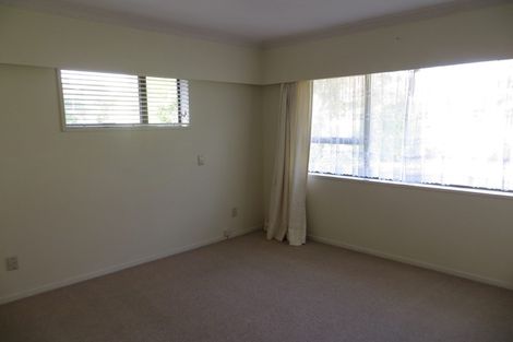 Photo of property in 2/1 Bramley Drive, Farm Cove, Auckland, 2012