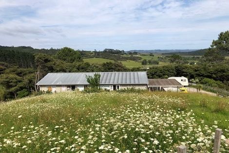 Photo of property in 88 Sheffield Road, Helensville, 0875