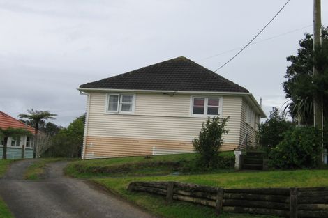Photo of property in 30 Karaka Street, Helensville, 0800