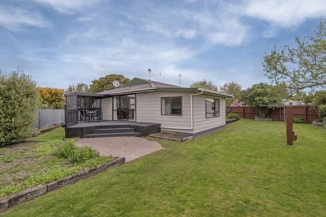 Photo of property in 44d Woodend Road, Woodend, 7610