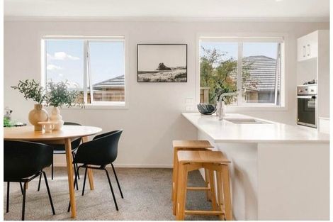 Photo of property in 40 Richardson Road, Omokoroa, 3114