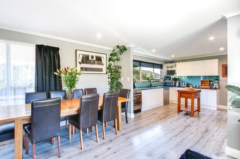 Photo of property in 69 Puketapu Road, Taradale, Napier, 4112