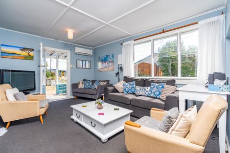 Photo of property in 28 Wood Street, Mangawhai Heads, Mangawhai, 0505