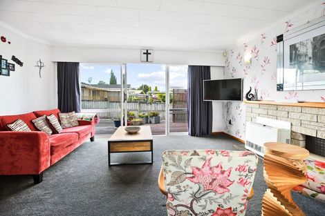 Photo of property in 7 Lewis Street, Glenview, Hamilton, 3206