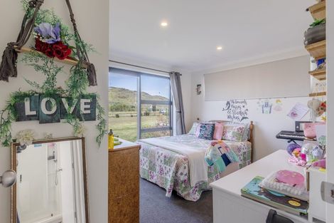 Photo of property in 87 River Road, Otane, Waipawa, 4271