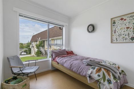 Photo of property in 1/137 Rangatira Road, Beach Haven, Auckland, 0626