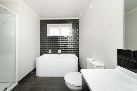 Photo of property in 36 Macdonald Heights, Feilding, 4702