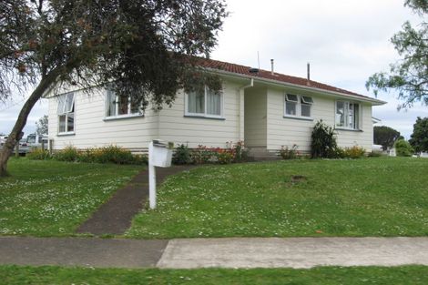 Photo of property in 1 Sperry Place, Mangere, Auckland, 2022