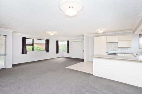 Photo of property in 696 Queens Drive, Waikiwi, Invercargill, 9810