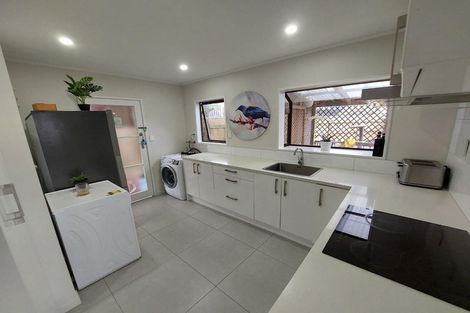 Photo of property in 57 Anich Road, Massey, Auckland, 0614