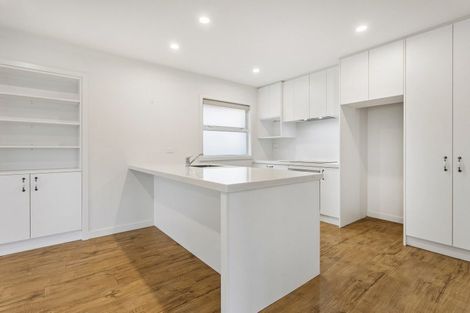 Photo of property in 6 Manor Place, Bryndwr, Christchurch, 8053