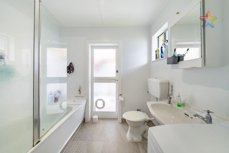 Photo of property in 11b Foster Street, Taita, Lower Hutt, 5011