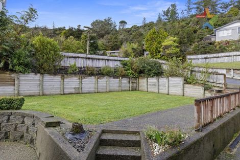 Photo of property in 26 Lowry Crescent, Stokes Valley, Lower Hutt, 5019