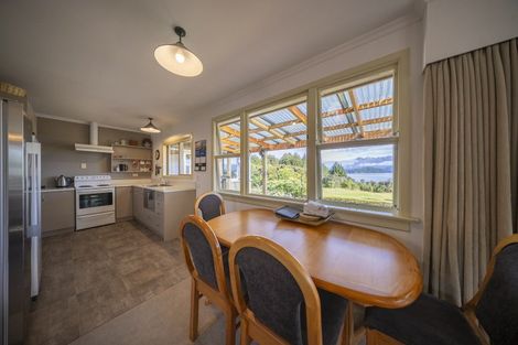 Photo of property in 6 Cathedral Drive, Manapouri, 9679