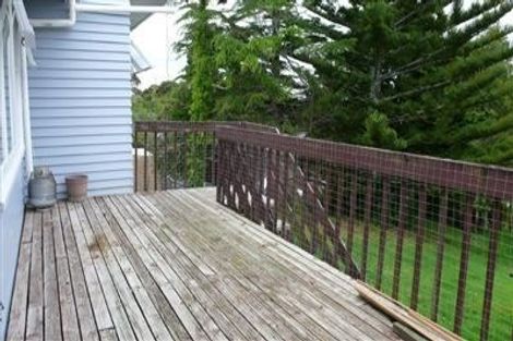 Photo of property in 73 Manuka Road, Bayview, Auckland, 0629