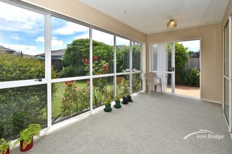 Photo of property in 3 Pyatt Place, Redwood, Christchurch, 8051