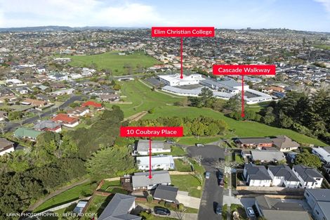 Photo of property in 10 Coubray Place, Botany Downs, Auckland, 2010