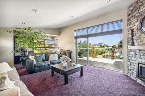 Photo of property in 11 Metzenthin Close, Raumati South, Paraparaumu, 5032