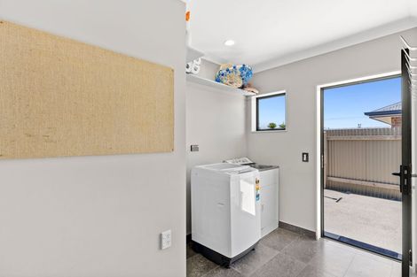 Photo of property in 5 Manoy Street, Motueka, 7120