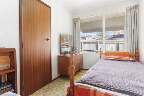 Photo of property in 3/97 Golf Road, New Lynn, Auckland, 0600