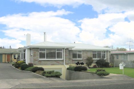 Photo of property in 30 Hillstone Avenue, Gate Pa, Tauranga, 3112