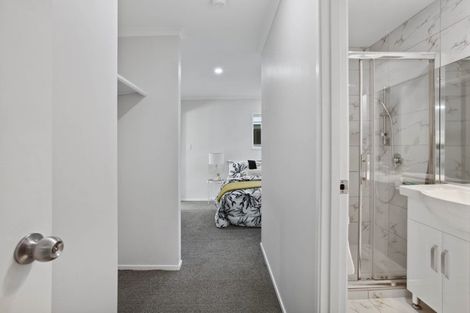 Photo of property in 28a Chesley Place, Half Moon Bay, Auckland, 2012