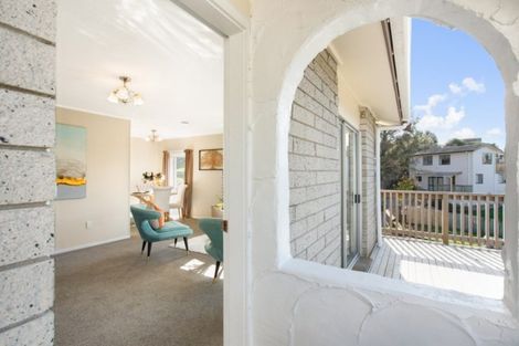 Photo of property in 1/13 Redwing Street, Browns Bay, Auckland, 0630