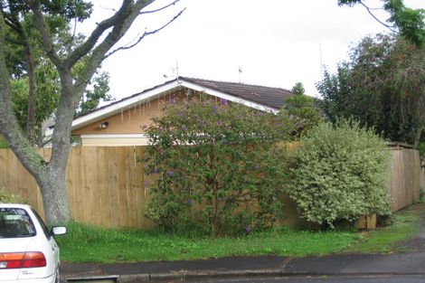 Photo of property in 11 Dundas Place, Henderson, Auckland, 0612