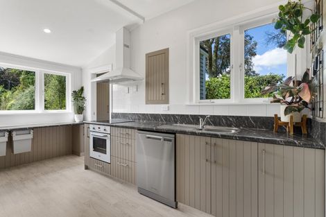 Photo of property in 53 Park Road, Carterton, 5713