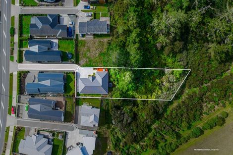 Photo of property in 75 Glenvar Ridge Road, Long Bay, Auckland, 0630