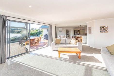 Photo of property in 43 Montgomery Road, Westmere, Whanganui, 4501