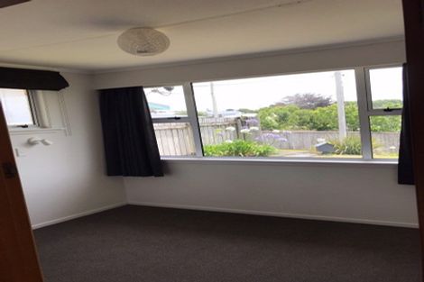 Photo of property in 7b Penrith Street, Westown, New Plymouth, 4310