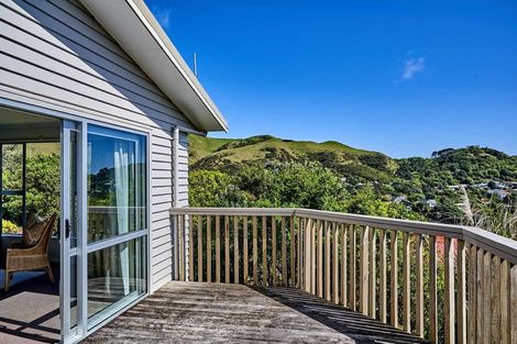 Photo of property in 51 Sea Vista Drive, Pukerua Bay, 5026