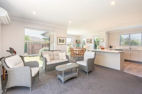 Photo of property in 16 Watkins Drive, Rangiora, 7400