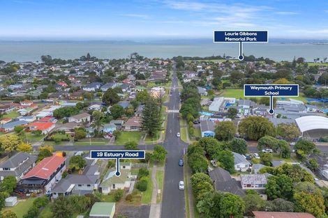 Photo of property in 19 Estuary Road, Weymouth, Auckland, 2103