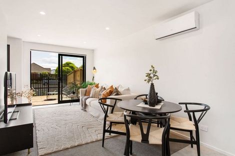 Photo of property in 2/80 Milton Street, Somerfield, Christchurch, 8024