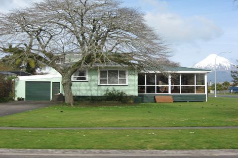 Photo of property in 49 Kelly Street, Inglewood, 4330